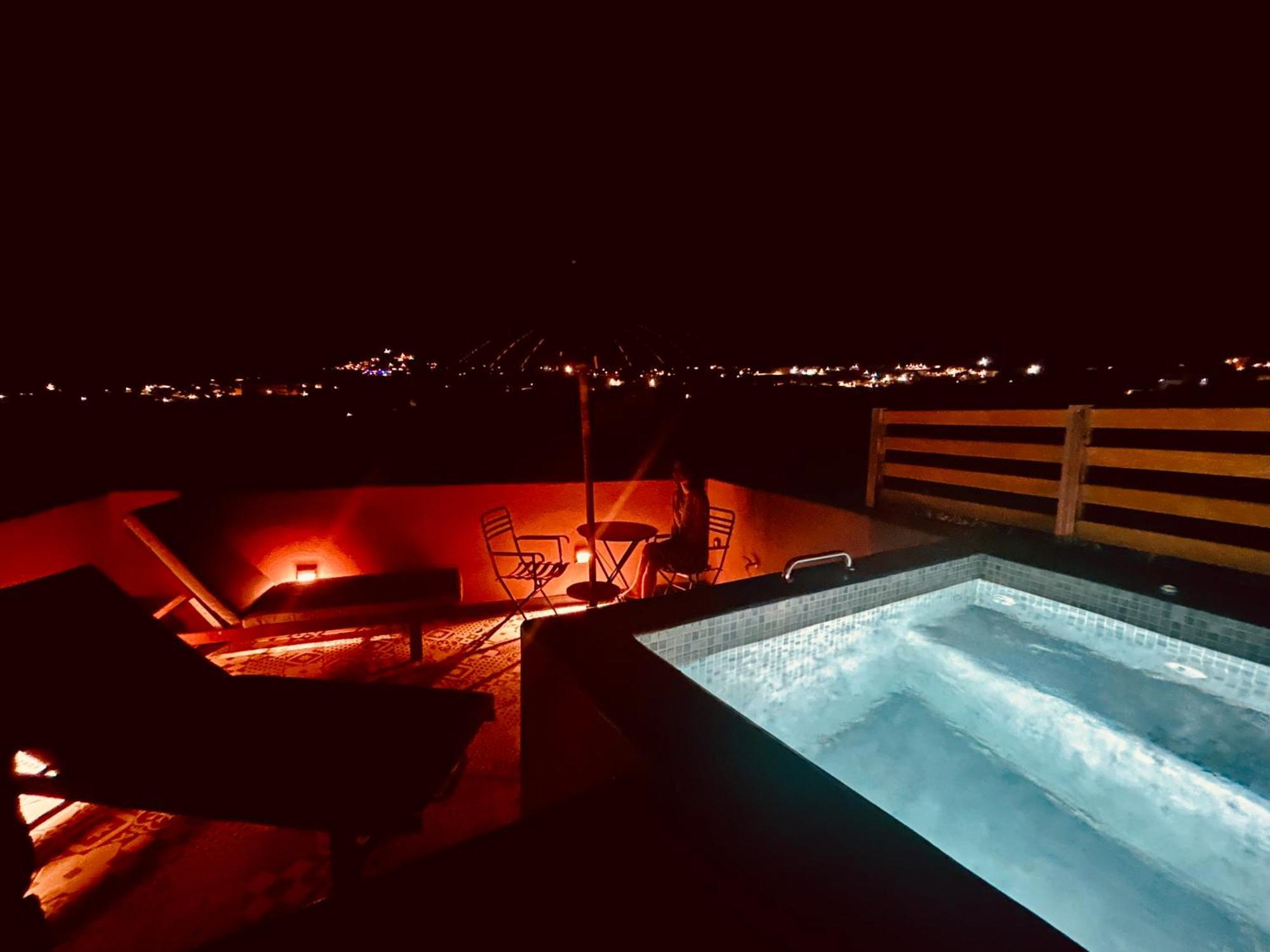 Golden Moments Luxury Stone Villas A Mesaria Pokoj fotografie