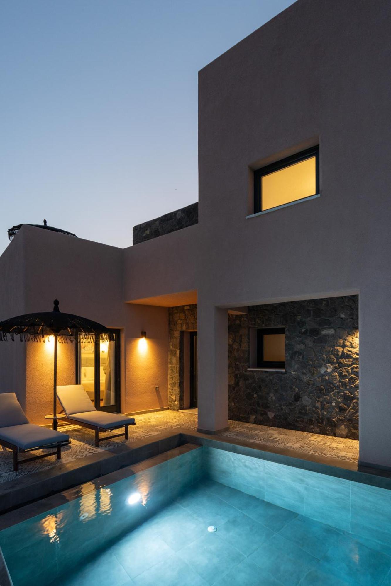 Golden Moments Luxury Stone Villas A Mesaria Pokoj fotografie