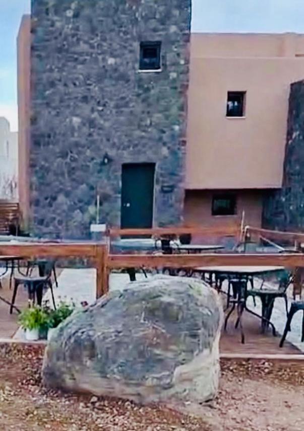 Golden Moments Luxury Stone Villas A Mesaria Exteriér fotografie